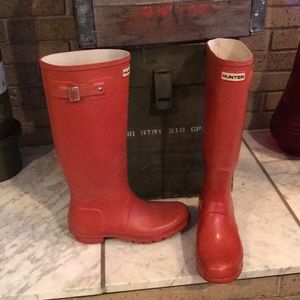 Hunter rain boots